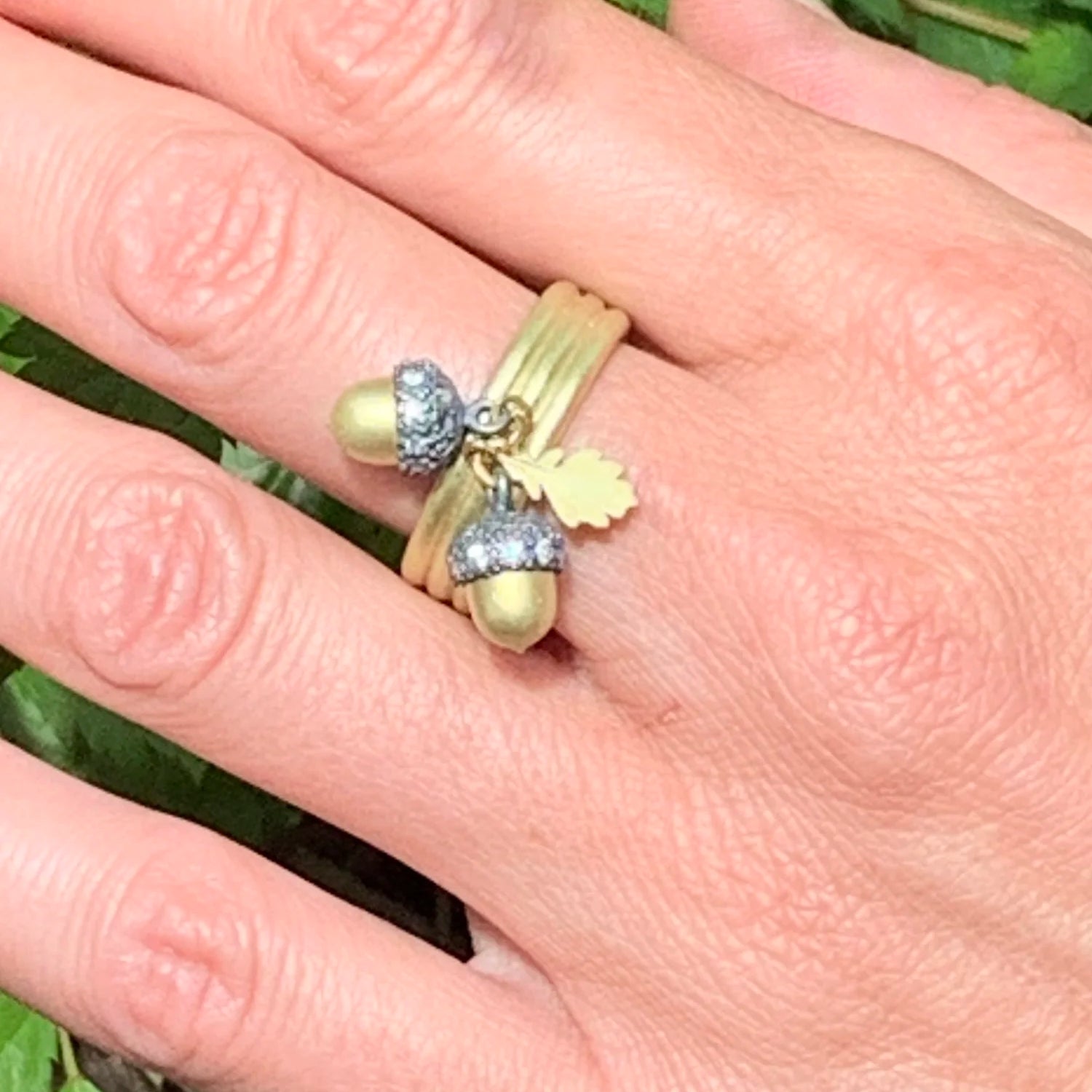 Acorn Charm Ring 4 | Rebecca Myers Collection